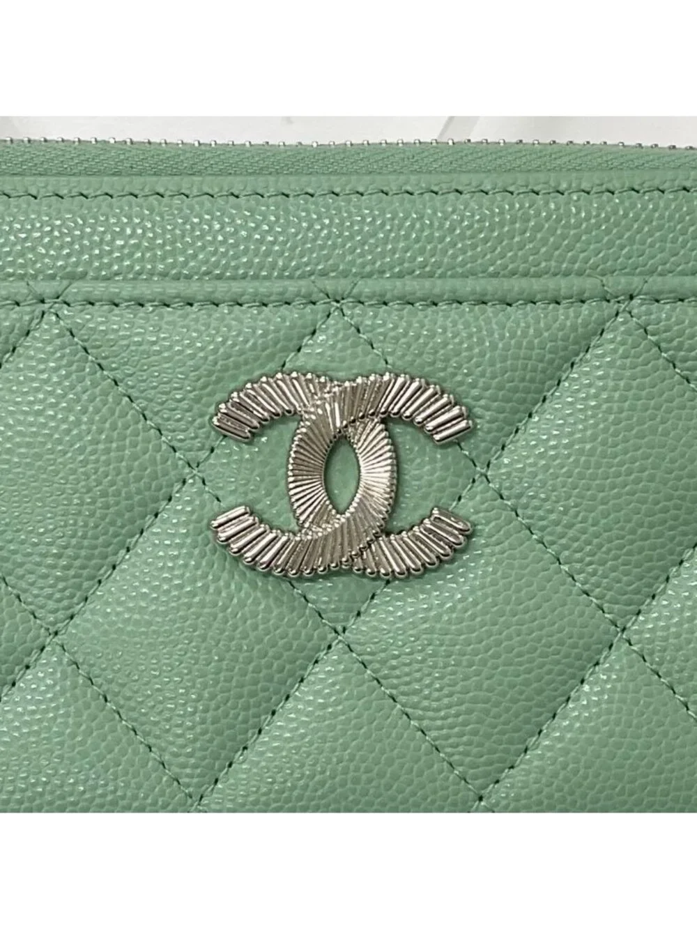 Chanel Quilted CC Logo Fragment Case Card